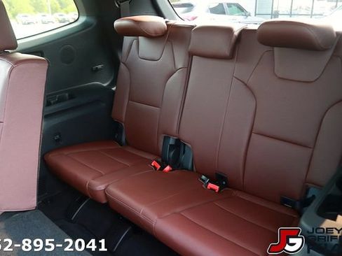 Certified 2025 Kia Telluride SX FWD image 15