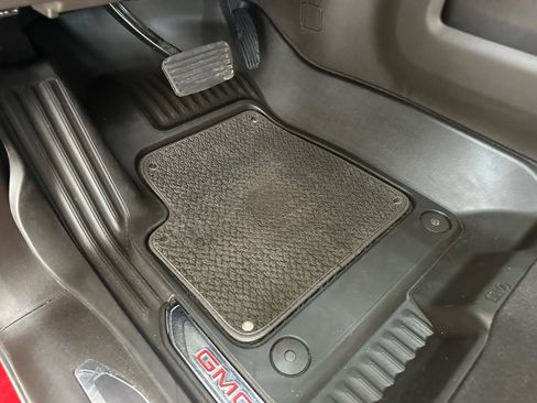 Used 2022 GMC Sierra 2500 Denali w/ Denali Ultimate Package image 31