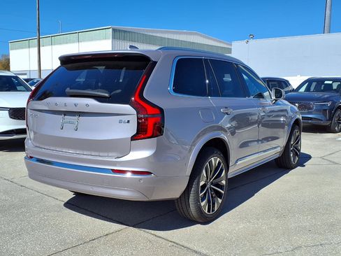 New 2026 Volvo XC90 B6 Plus w/ Protection Package Premier image 7