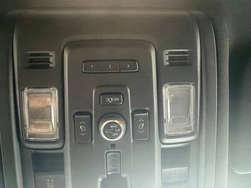Certified 2023 Chevrolet Tahoe High Country AWD/4WD image 28