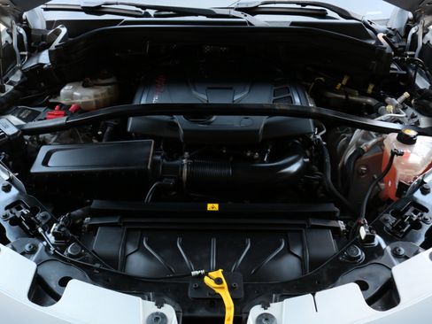 Used 2020 Alfa Romeo Stelvio Ti w/ Active Blind Spot Package image 58