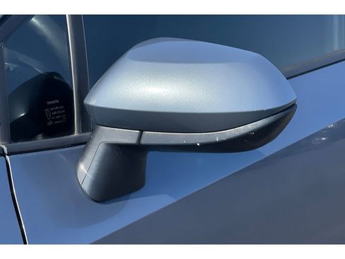 Used 2020 Toyota Corolla LE w/ Carpet Mat Package (TMS) FWD image 12