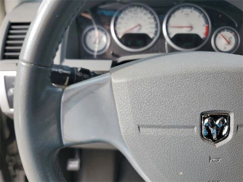 Used 2009 Dodge Grand Caravan SXT w/ Entertainment Group 2 image 22