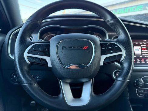 Used 2018 Dodge Charger R/T w/ Navigation & Travel Group image 24