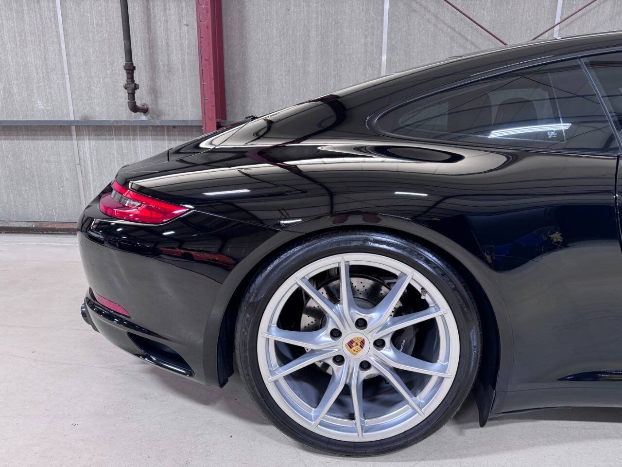 Used 2019 Porsche 911 Carrera image 37