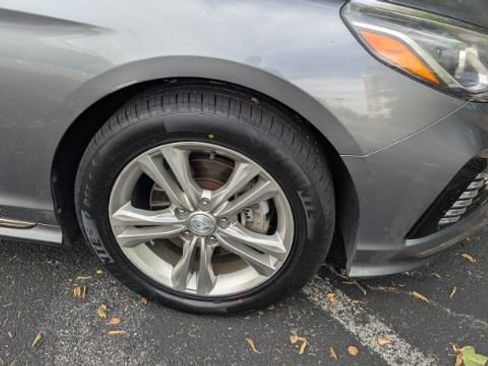 Used 2018 Hyundai Sonata Sport FWD image 11