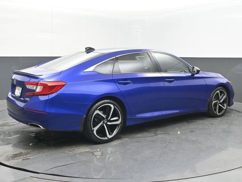 Used 2022 Honda Accord Sport Special Edition image 9