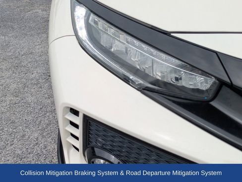 Used 2018 Honda Civic Type R image 10