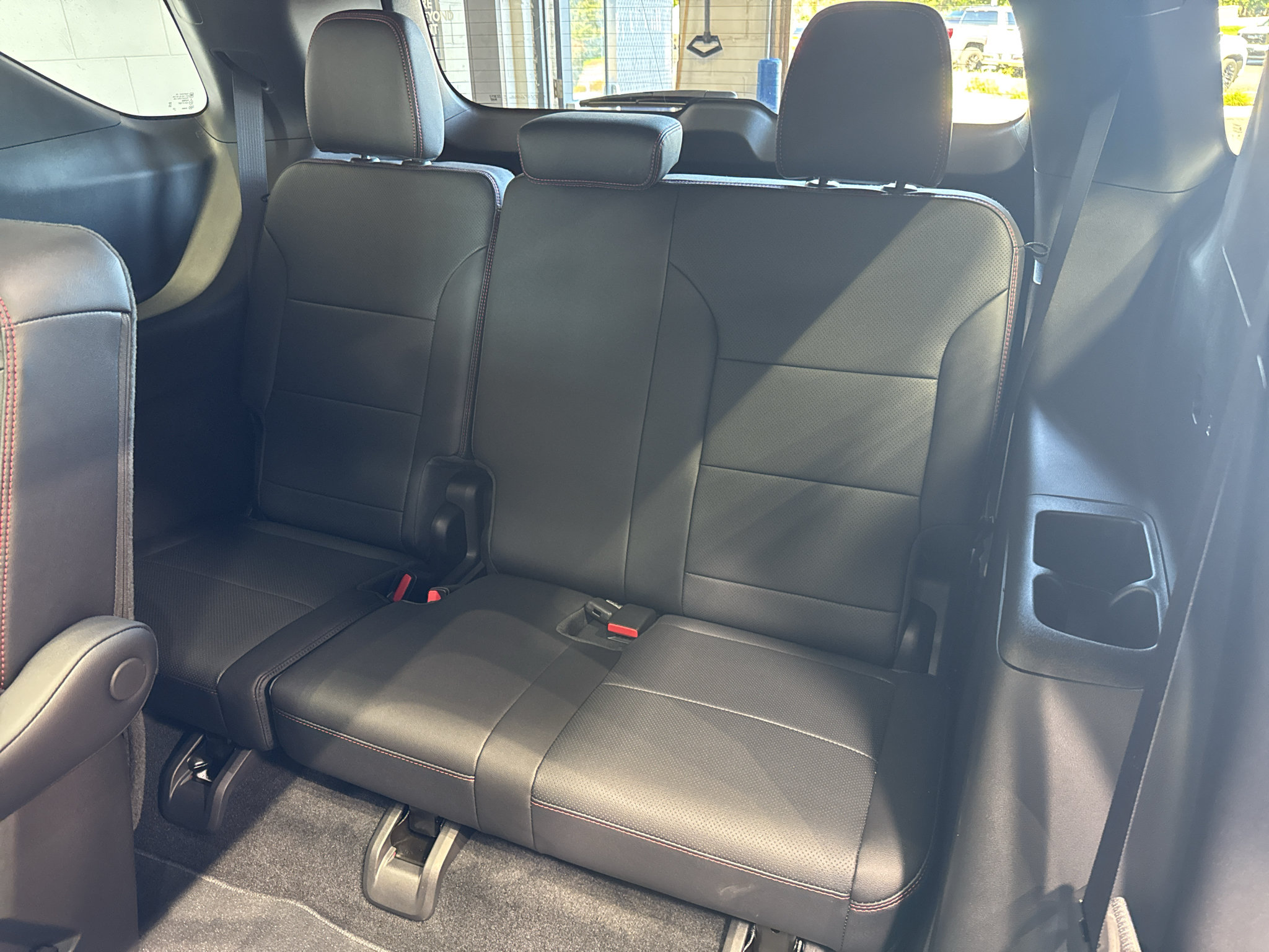 Used 2026 Chevrolet Traverse RS AWD/4WD image 13