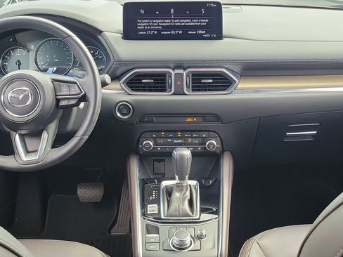 Used 2025 MAZDA CX-5 Signature image 18