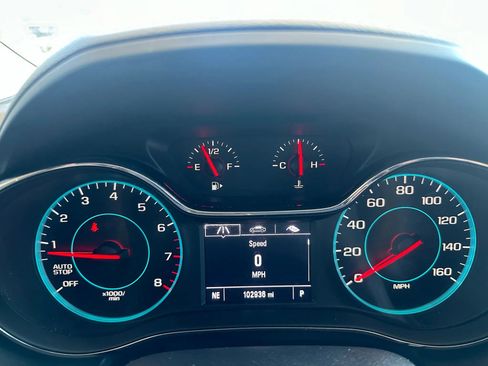 Used 2017 Chevrolet Cruze LT image 11