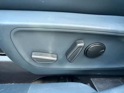 Used 2024 Ford Maverick Lariat AWD/4WD image 10