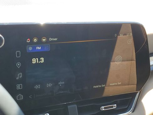 Used 2025 Chevrolet Equinox ACTIV image 13