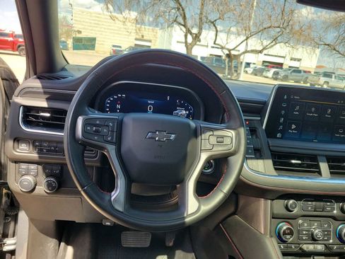 Used 2023 Chevrolet Suburban RST w/ Luxury Package image 11