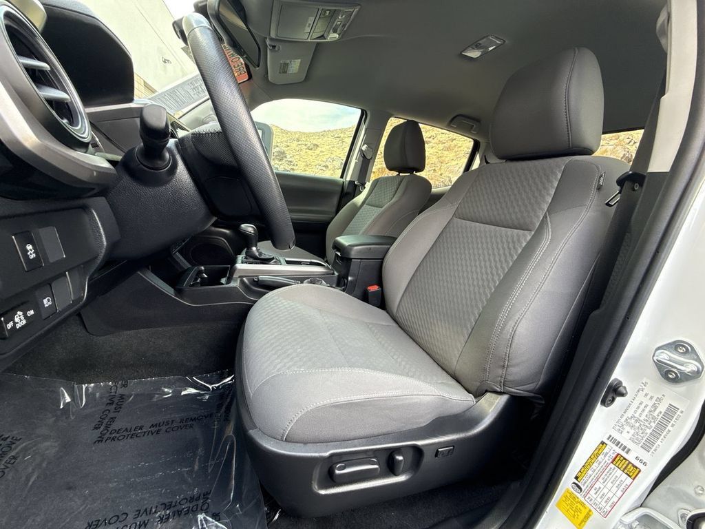 Used 2023 Toyota Tacoma SR5 RWD image 19