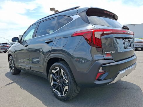 Used 2024 Kia Seltos SX image 4