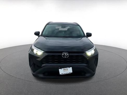 Used 2025 Toyota RAV4 LE image 4