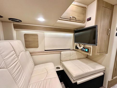 Used 2020 Mercedes-Benz Sprinter 3500 w/ Windows All Around Package image 72