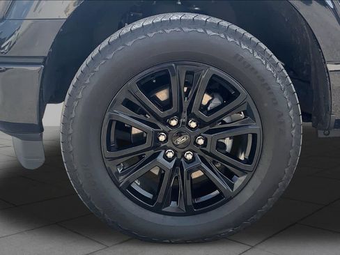 Certified 2025 Ford F150 Platinum AWD/4WD image 11