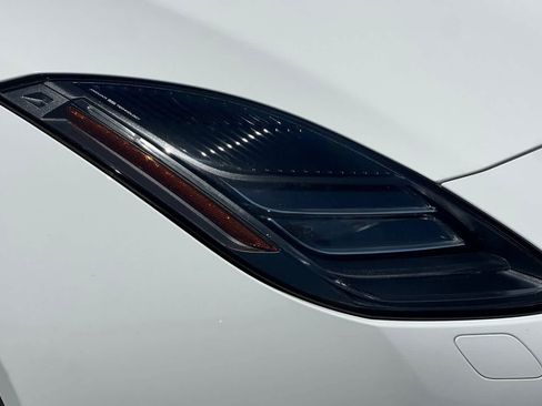 Used 2020 Jaguar F-TYPE Convertible RWD image 35