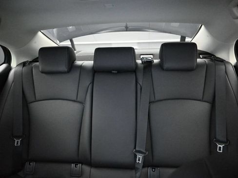 Used 2025 Lexus ES 300h w/ Premium Package FWD image 18