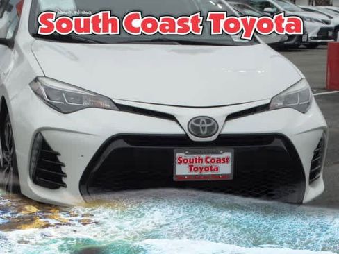 Used 2018 Toyota Corolla XSE image 4