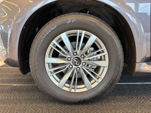 Used 2024 INFINITI QX80 Luxe AWD/4WD image 12