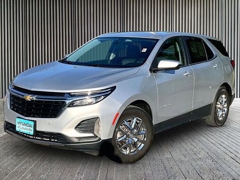 Used 2022 Chevrolet Equinox LT FWD image 13