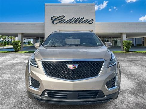 Certified 2023 Cadillac XT5 Sportv w/ Technology Package image 2