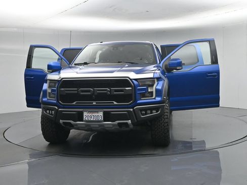 Used 2018 Ford F150 Raptor w/ Equipment Group 802A Luxury AWD/4WD image 38
