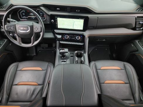 Used 2023 GMC Sierra 1500 AT4 w/ AT4 Premium Package AWD/4WD image 26