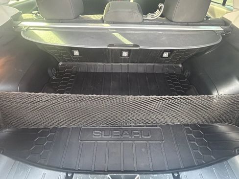 Used 2019 Subaru Impreza 2.0i Premium image 25