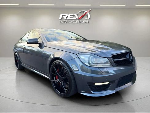 Used 2013 Mercedes-Benz C 63 AMG Coupe image 40