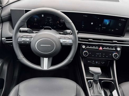 New 2026 Hyundai Tucson SEL FWD image 17