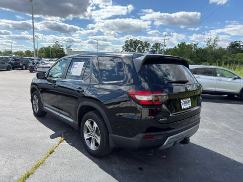 Used 2025 Honda Pilot EX-L image 6