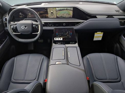 New 2026 INFINITI QX80 4WD w/ Sport Exterior Package image 27
