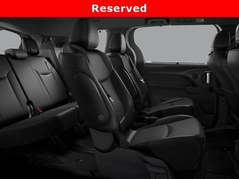 New 2026 Toyota Sienna Limited image 21