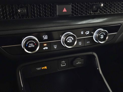 Used 2025 Honda CR-V LX image 23