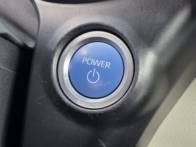 Used 2024 Toyota Sienna Platinum AWD/4WD image 25