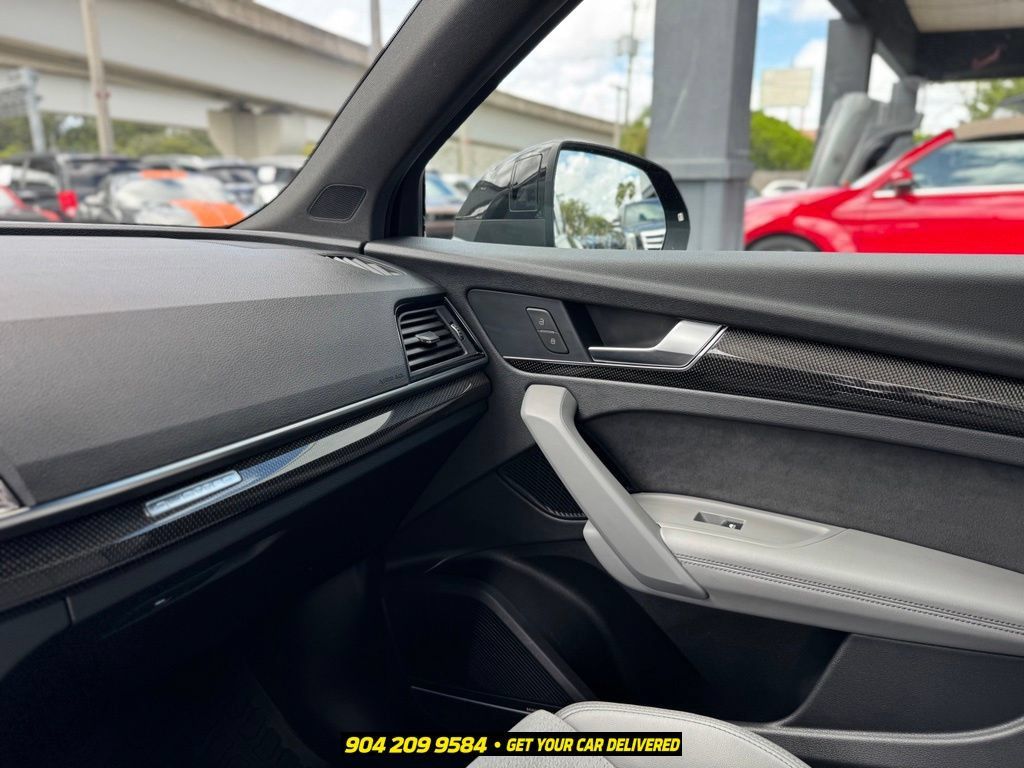 Used 2022 Audi SQ5 Premium Plus w/ Premium Plus Package AWD/4WD image 21