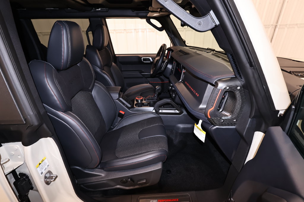 New 2026 Ford Bronco Raptor w/ Interior Carbon Fiber Pack AWD/4WD image 16