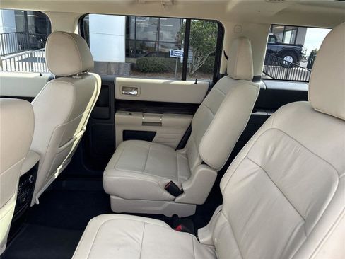 Certified 2019 Ford Flex SEL w/ Equipment Group 202A image 5