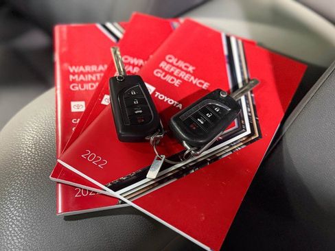 Used 2022 Toyota Camry LE image 39