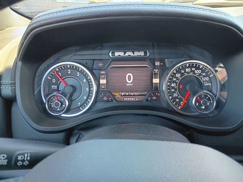 Used 2023 RAM 1500 Laramie AWD/4WD image 11