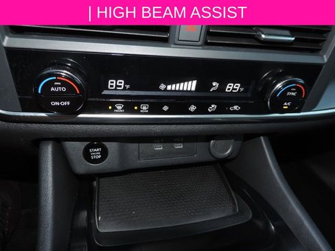 Certified 2024 Nissan Rogue SV image 23