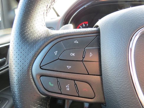 Used 2024 Dodge Durango GT image 12