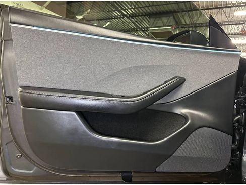Used 2024 Tesla Model 3 Long Range RWD image 18