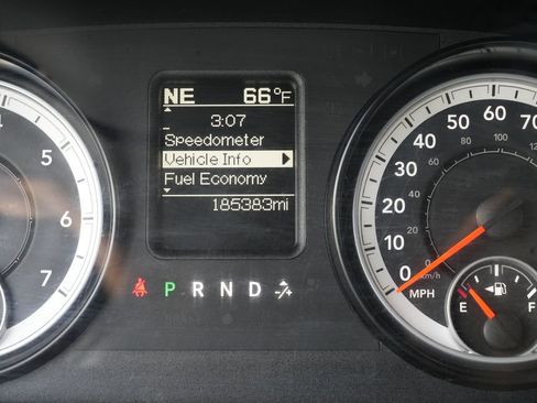Used 2014 RAM 1500 Express w/ Ram Charger Package AWD/4WD image 42