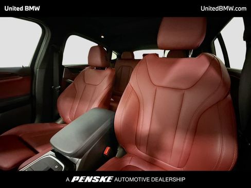 Used 2025 BMW X4 xDrive30i image 5