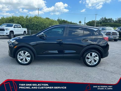 Used 2024 Buick Encore GX Preferred w/ Comfort Package AWD/4WD image 8